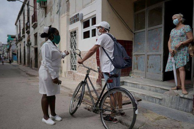 Nhờ đâu Cuba thành điểm sáng hiếm hoi giữa tâm dịch Mỹ Latinh? - Ảnh 1