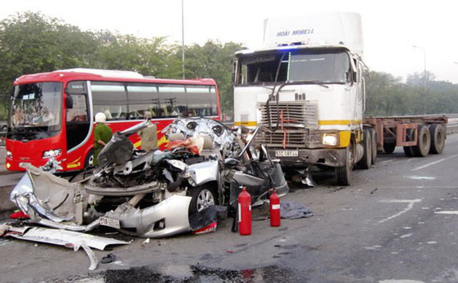 79 người chết vì tai nạn giao thông trong kỳ nghỉ lễ 30/4 và 1/5 - Ảnh 1