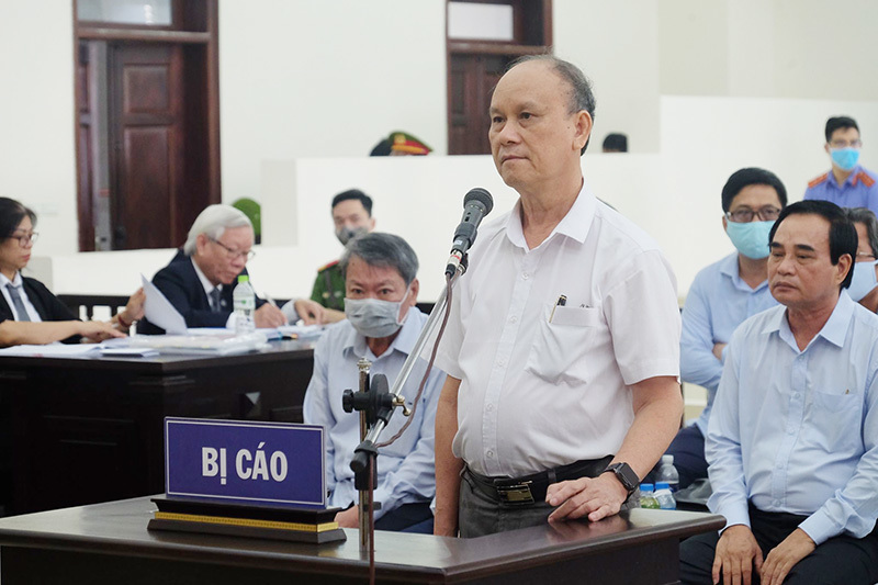 Hai cựu Chủ tịch UBND TP Đà Nẵng chia nhau 27 năm tù - Ảnh 2