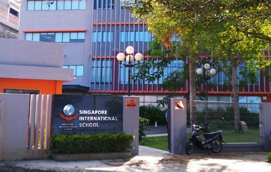 Tòa bác đơn, phụ huynh tiếp tục kháng cáo vụ kiện Trường quốc tế Singapore - Ảnh 2