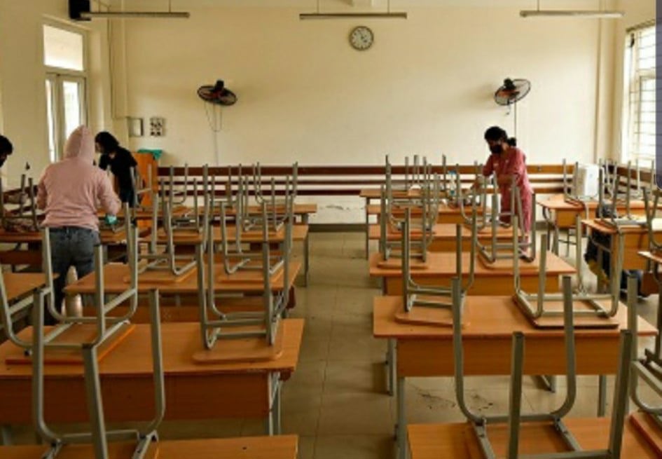 Quận Long Biên: Các trường bố trí lại lịch học, thực hiện nghiêm việc giãn cách - Ảnh 1