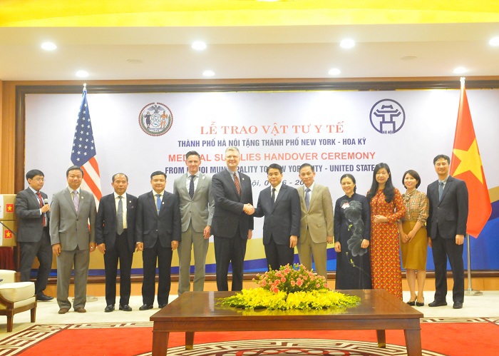 Đại sứ Mỹ ca ngợi Việt Nam và Hà Nội đã chủ động, minh bạch chống dịch Covid -19 thành công - Ảnh 4