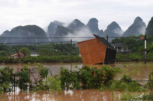 Hơn 20 người chết và mất tích vì mưa lớn tại Trung Quốc - Ảnh 1