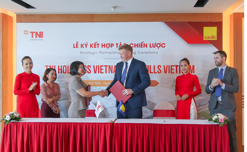 TNI Holdings Vietnam hợp tác chiến lược cùng Savills Vietnam - Ảnh 2