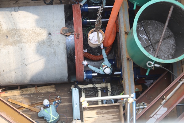 Cận cảnh quy trình Pipe Jacking tại dự án Nhà máy xử lý nước thải Yên Xá - Ảnh 5