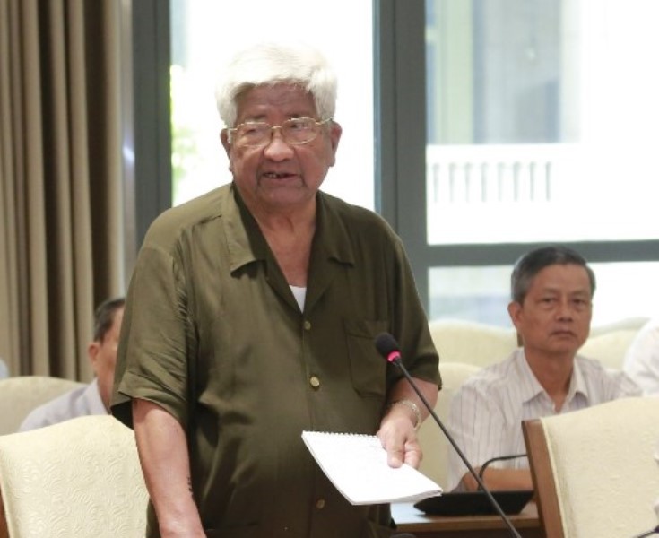 Hà Nội: Lấy ý kiến nguyên lãnh đạo chủ chốt, tiếp tục hoàn thiện Dự thảo Báo cáo chính trị Đại hội XVII Đảng bộ thành phố - Ảnh 4