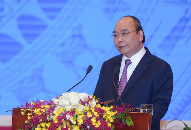Thủ tướng Nguyễn Xuân Phúc đưa ra 6 đề nghị với cộng đồng doanh nghiệp - Ảnh 2