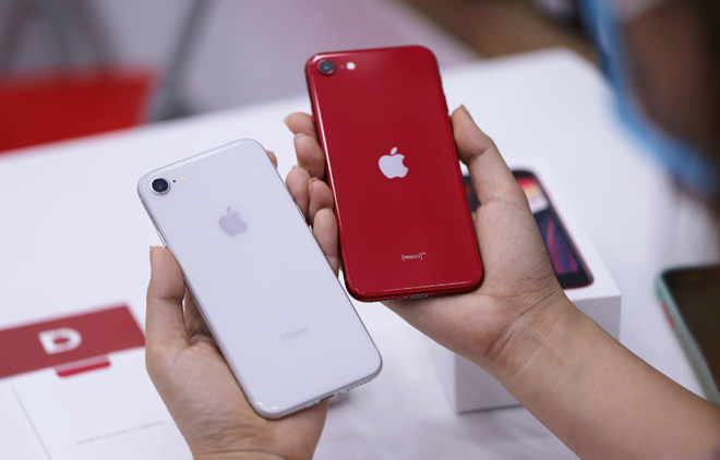 iPhone SE xách tay về Việt Nam giá từ 12,7 triệu đồng - Ảnh 1