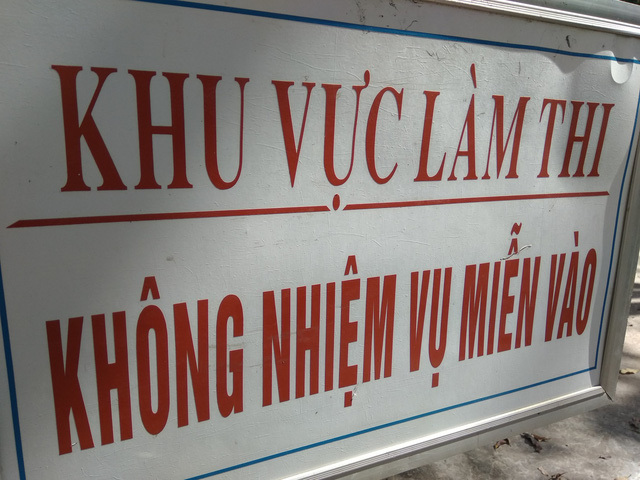 Quy định mới về kỳ thi THPT, lao động Việt ở nước ngoài có hiệu lực từ tháng 5/2020 - Ảnh 1