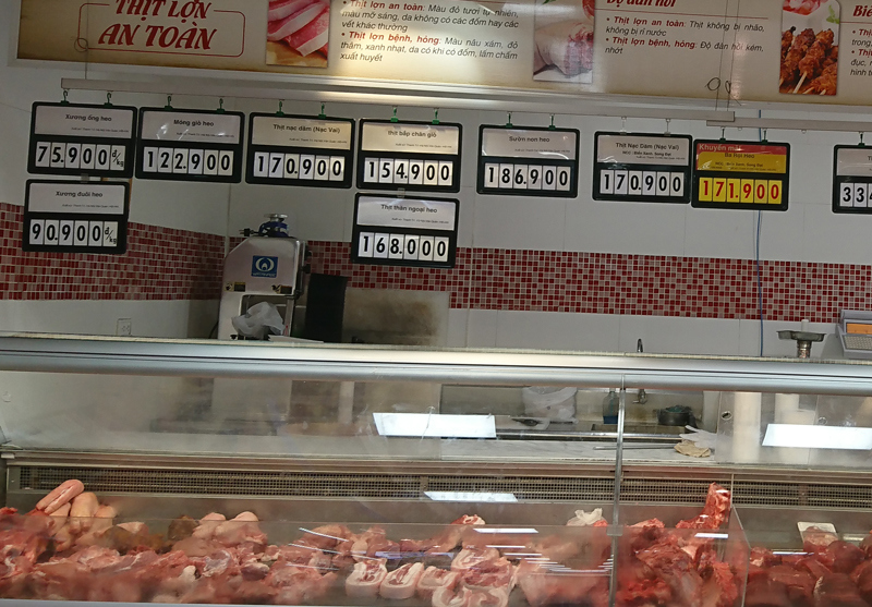 Thịt lợn tại siêu thị tăng giá, ngoài chợ ổn định - Ảnh 3