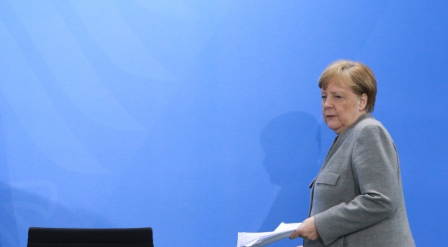 Thủ tướng Merkel: Không "bàn ra tán vào" lệnh hạn chế vì Covid-19 - Ảnh 1