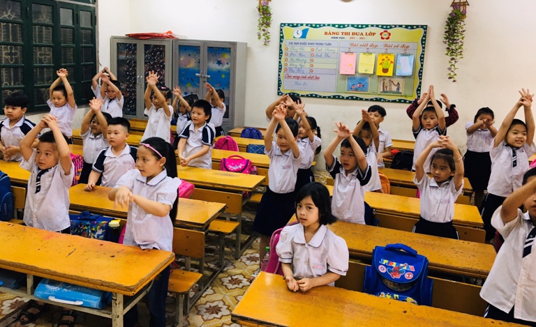 Quận Hoàng Mai: Đảm bảo an toàn cho học sinh mầm non, tiểu học khi đi học trở lại - Ảnh 1