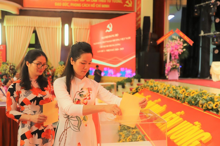 Đảng bộ Ngân hàng Vietcombank - Chi nhánh Thăng Long tổ chức thành công đại hội điểm - Ảnh 3