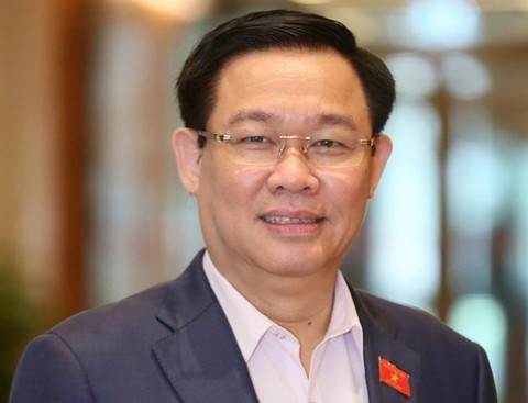 Quốc hội phê chuẩn miễn nhiệm chức vụ Phó Thủ tướng đối với Bí thư Thành ủy Hà Nội Vương Đình Huệ - Ảnh 1