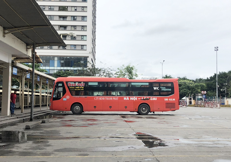 Hà Nội: Xe buýt, xe khách hoạt động trở lại sau khi nới lỏng cách ly xã hội - Ảnh 2