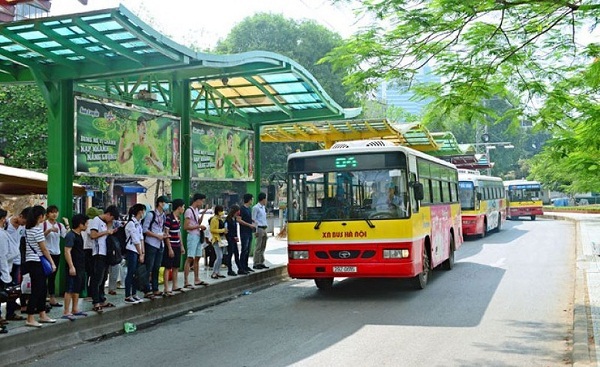 Hà Nội: Phát triển và nâng cao chất lượng vận tải hành khách công cộng - Ảnh 1