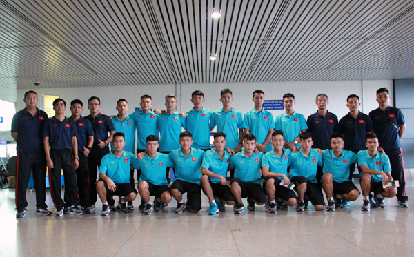 U20 futsal Việt Nam lên đường sang Iran tập huấn - Ảnh 1