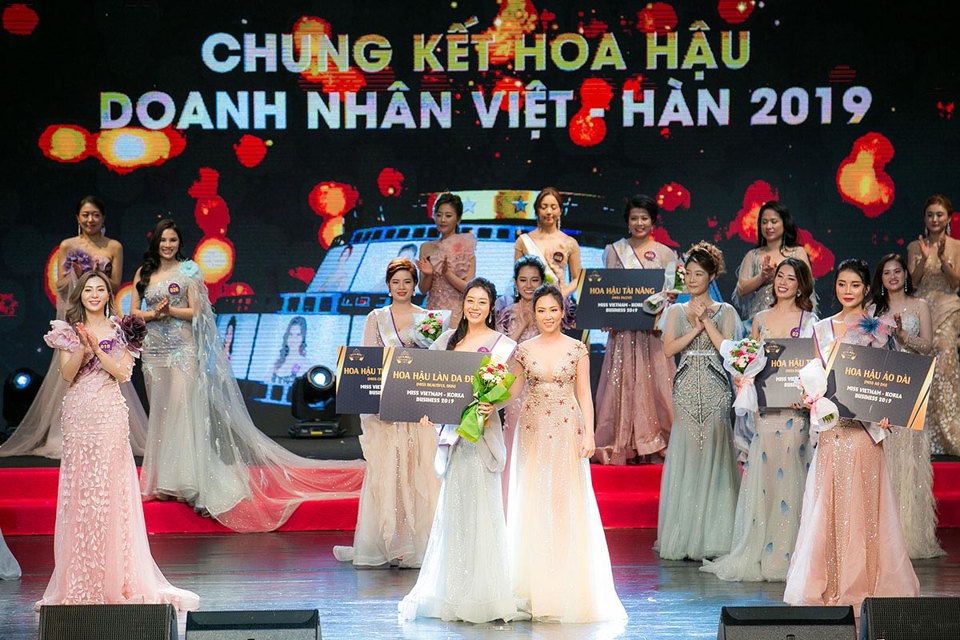 “Bó tay” với Hoa hậu doanh nhân Việt - Hàn 2019 - Ảnh 1