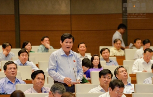 Bộ trưởng Bộ TT&TT Nguyễn Mạnh Hùng: Tình trạng "báo hóa" tạp chí là sai luật - Ảnh 2