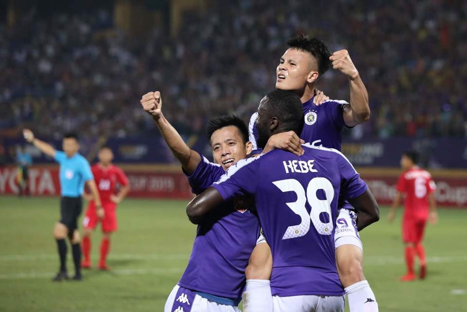 Hàng thủ mắc sai lầm, Hà Nội FC đánh rơi chiến thắng phút cuối - Ảnh 2