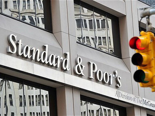 Standard&Poor’s nâng xếp hạng tín nhiệm quốc gia cho Việt Nam sau 9 năm - Ảnh 1