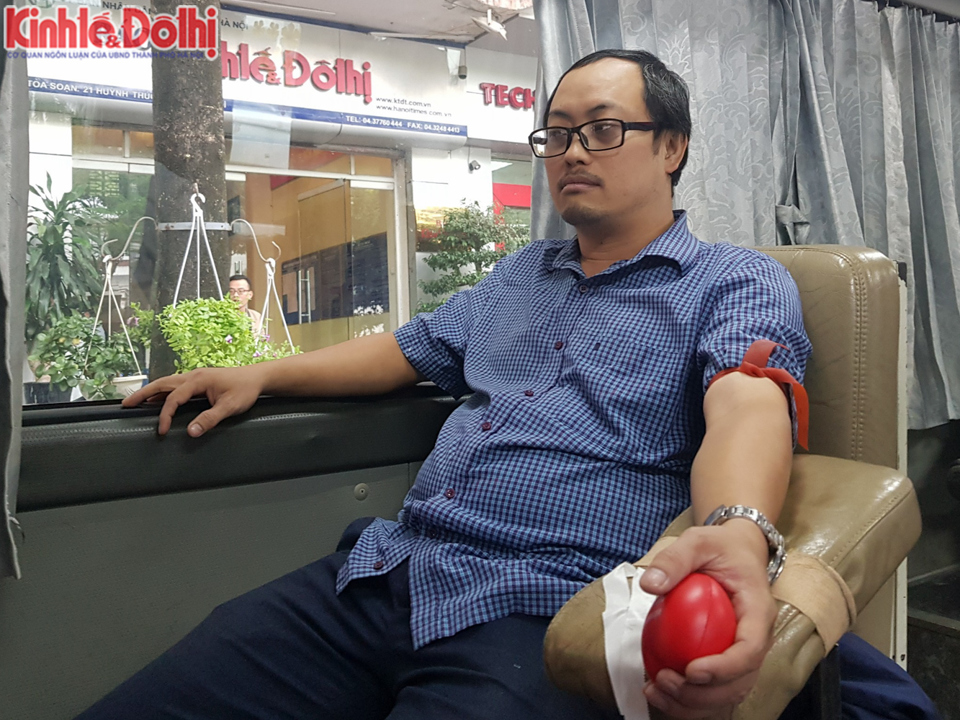 Cán bộ, nhân viên báo Kinh tế & Đô thị hiến máu tình nguyện - Ảnh 8
