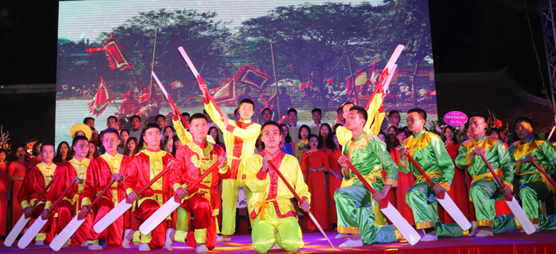 Hà Nội: Lễ hội bơi Đăm nhận Bằng di sản văn hóa phi vật thể cấp quốc gia - Ảnh 2
