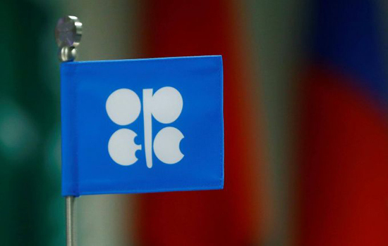OPEC và Nga có sớm điều chỉnh thỏa thuận khi giá dầu quá "nóng"? - Ảnh 1
