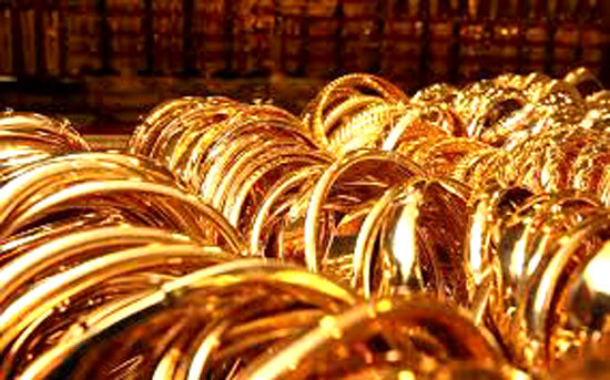 Giá vàng vọt tăng mạnh, vàng SJC bất ngờ tăng đến 350.000 đồng/lượng - Ảnh 1