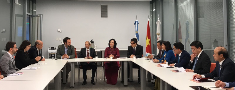 Trao đổi mở rộng hợp tác hữu nghị giữa Hà Nội với Argentina và Peru - Ảnh 2