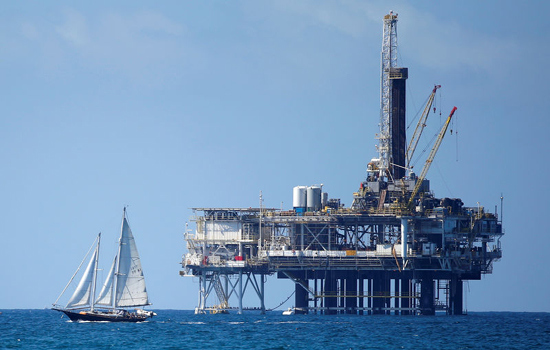 Giá dầu vượt ngưỡng 70 USD/thùng lần đầu tiên kể từ cuối năm 2014 - Ảnh 2