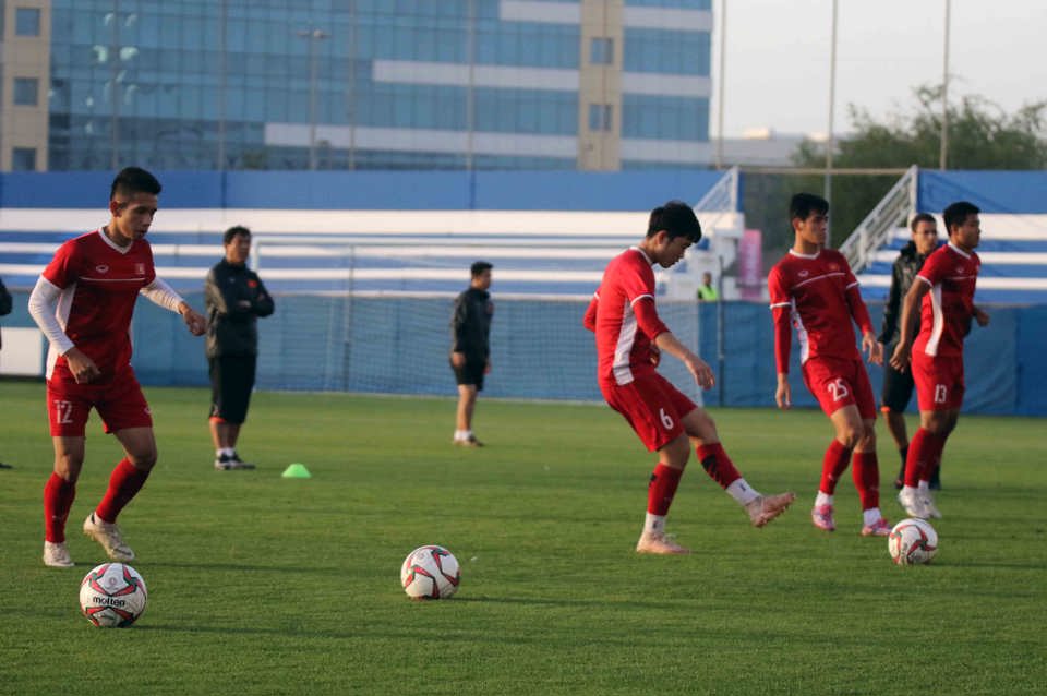 HLV Park Hang Seo làm công tác tư tưởng trước trận đấu với đội tuyển Jordan - Ảnh 9