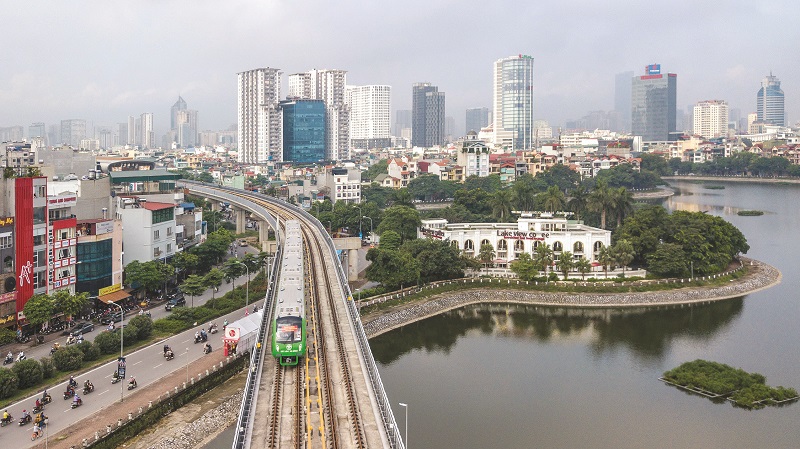 Giao thông Hà Nội năm 2019: Kỳ vọng từ phát triển hạ tầng - Ảnh 1