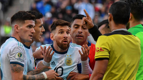 Messi đối mặt án cấm 2 năm tại Copa America - Ảnh 1