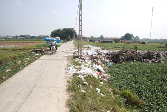 Xã Thanh Văn, huyện Thanh Oai Dân sống khổ vì ô nhiễm - Ảnh 1