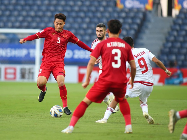 U23 Việt Nam 0 - 0 U23 UAE: VAR cứu Việt Nam khỏi phạt đền - Ảnh 3