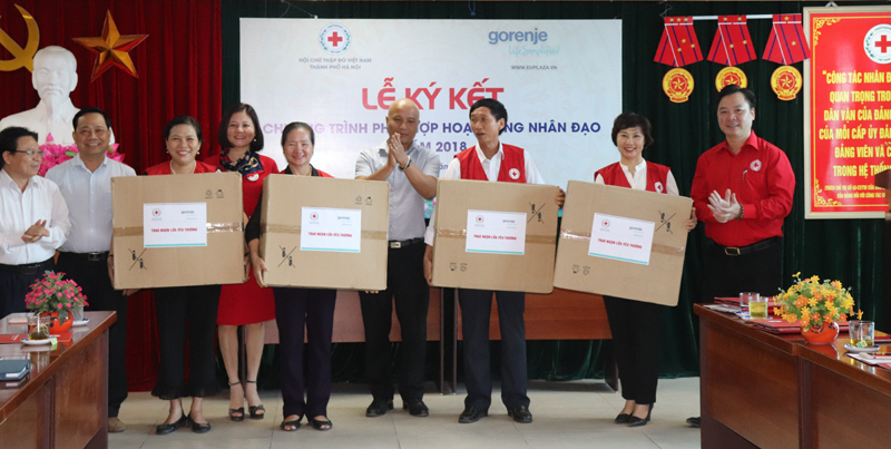 Hội Chữ thập đỏ Hà Nội ký kết Chương trình phối hợp hoạt động nhân đạo - Ảnh 2