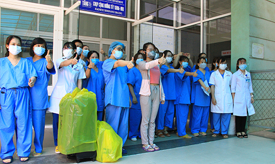 Bệnh nhân 135 xuất viện, Đà Nẵng hết ca dương tính Covid-19 - Ảnh 3