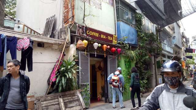 Cận cảnh phố “cà phê đường tàu” mới ở phường Khâm Thiên - Ảnh 5