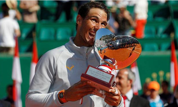 Bảng xếp hạng ATP tennis: Federer "phả hơi nóng" phía sau Nadal - Ảnh 1