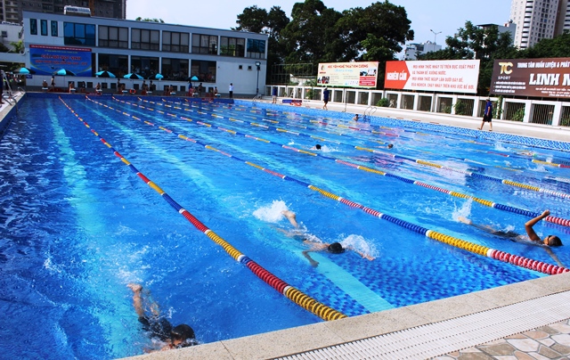 Quận Thanh Xuân có trên 15.000 học sinh biết bơi - Ảnh 2
