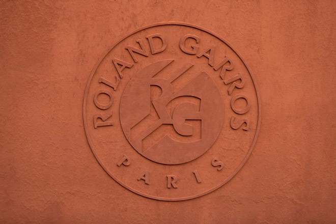 Roland Garros chính thức dời lịch vì Covid-19 - Ảnh 1
