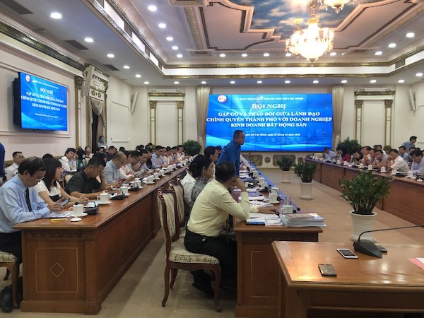 Chủ tịch UBND TP Hồ Chí Minh bức xúc vì sự máy móc của các sở ngành - Ảnh 3