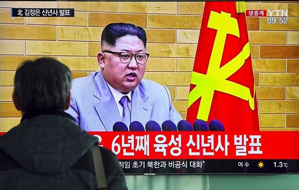 Vì sao Triều Tiên bất ngờ tỏ ý đối thoại với Hàn Quốc? - Ảnh 1
