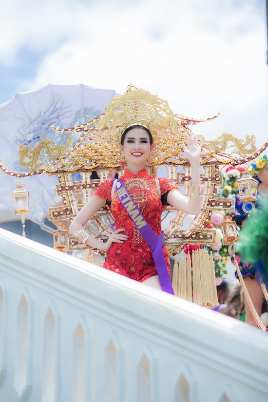 Thiết kế chùa Một Cột nổi bật tại Hoa hậu Đại sứ Du lịch Thế giới 2018 - Ảnh 5