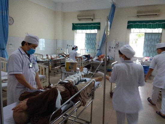 Vụ tai nạn đặc biệt nghiêm trọng ở Quảng Ngãi: Thêm 1 người tử vong - Ảnh 1
