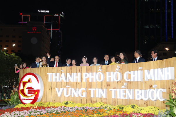 Chính thức khai mạc đường hoa Nguyễn Huệ Tết Canh Tý 2020 - Ảnh 3