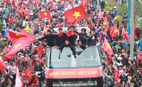 Toàn cảnh cả nước chào đón những người hùng U23 Việt Nam - Ảnh 7
