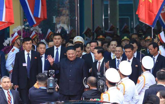 Chủ tịch Hà Nội Nguyễn Đức Chung đón Nhà lãnh đạo Kim Jong-un - Ảnh 19