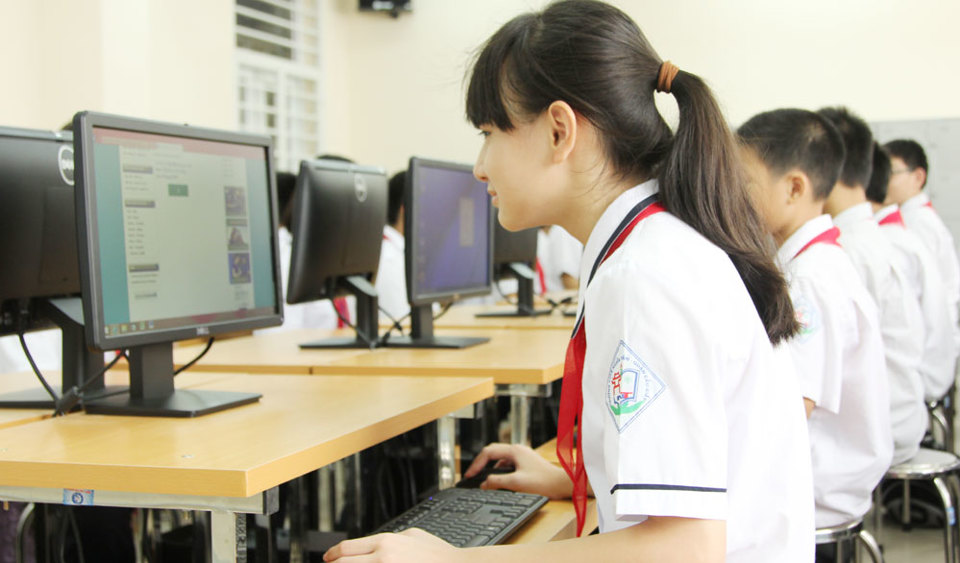 Sau 20 năm internet vào Việt Nam: “Cởi trói” để hội nhập - Ảnh 1